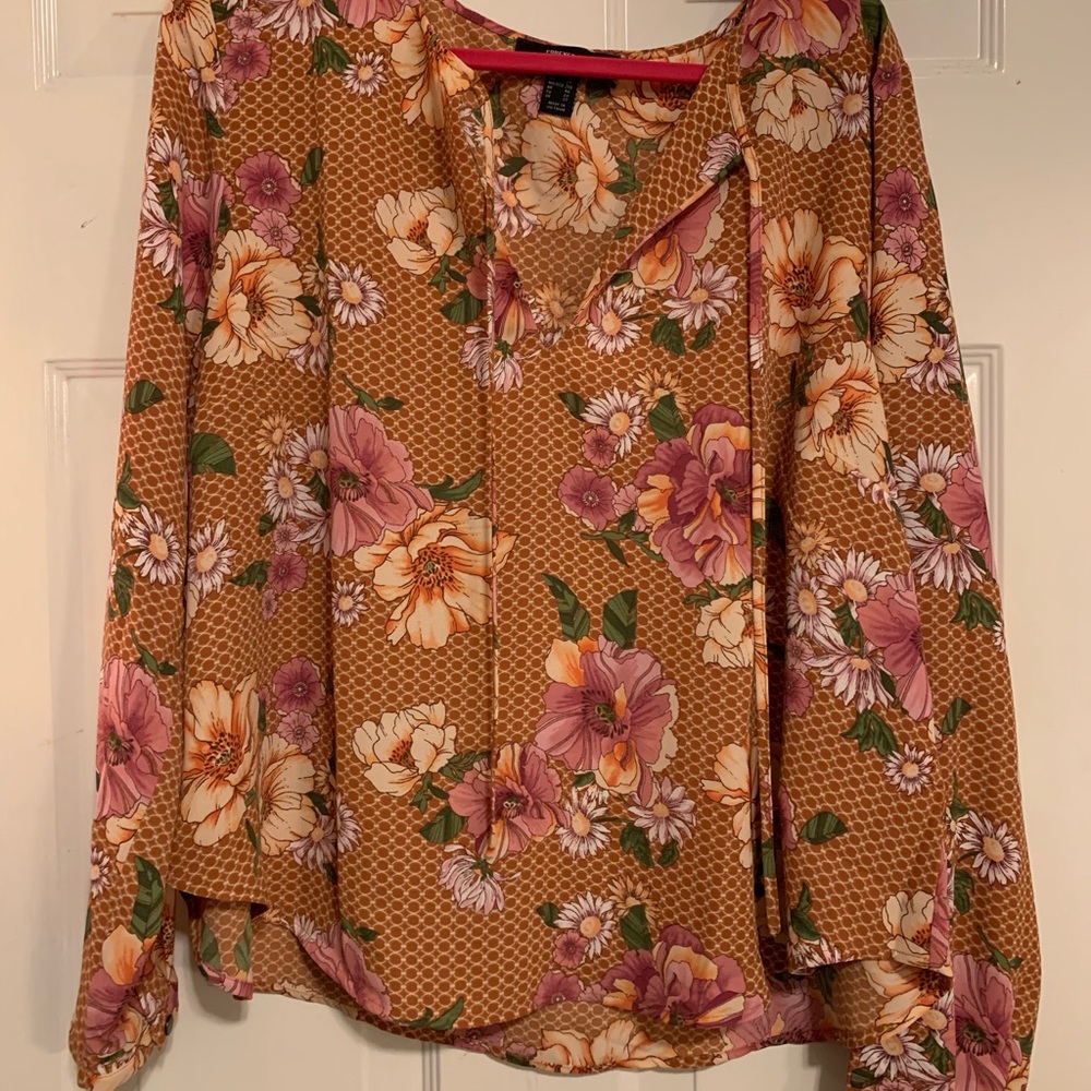 Plus floral top!